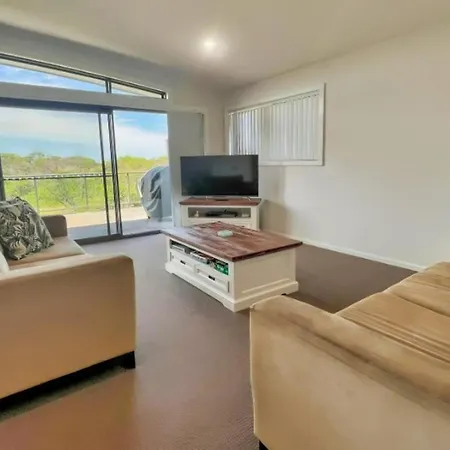 Beachside Beauty Caves Beach Exterior photo