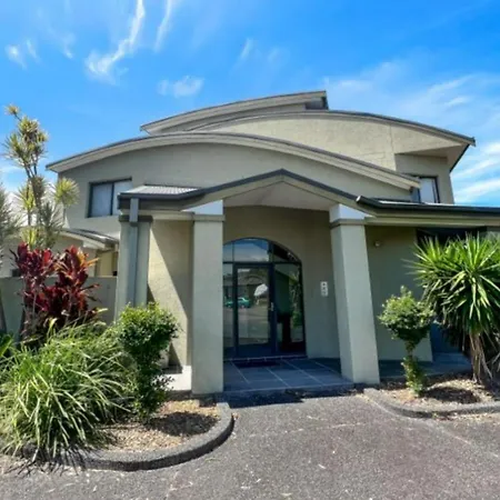 Beachside Beauty Caves Beach Exterior photo