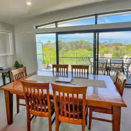 Beachside Beauty Caves Beach Exterior photo